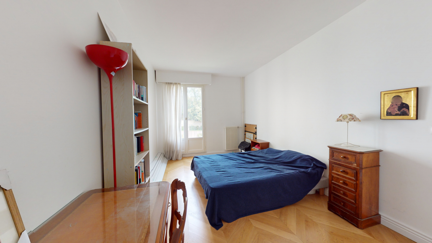 20-Rue-de-Provence-09302023_202834